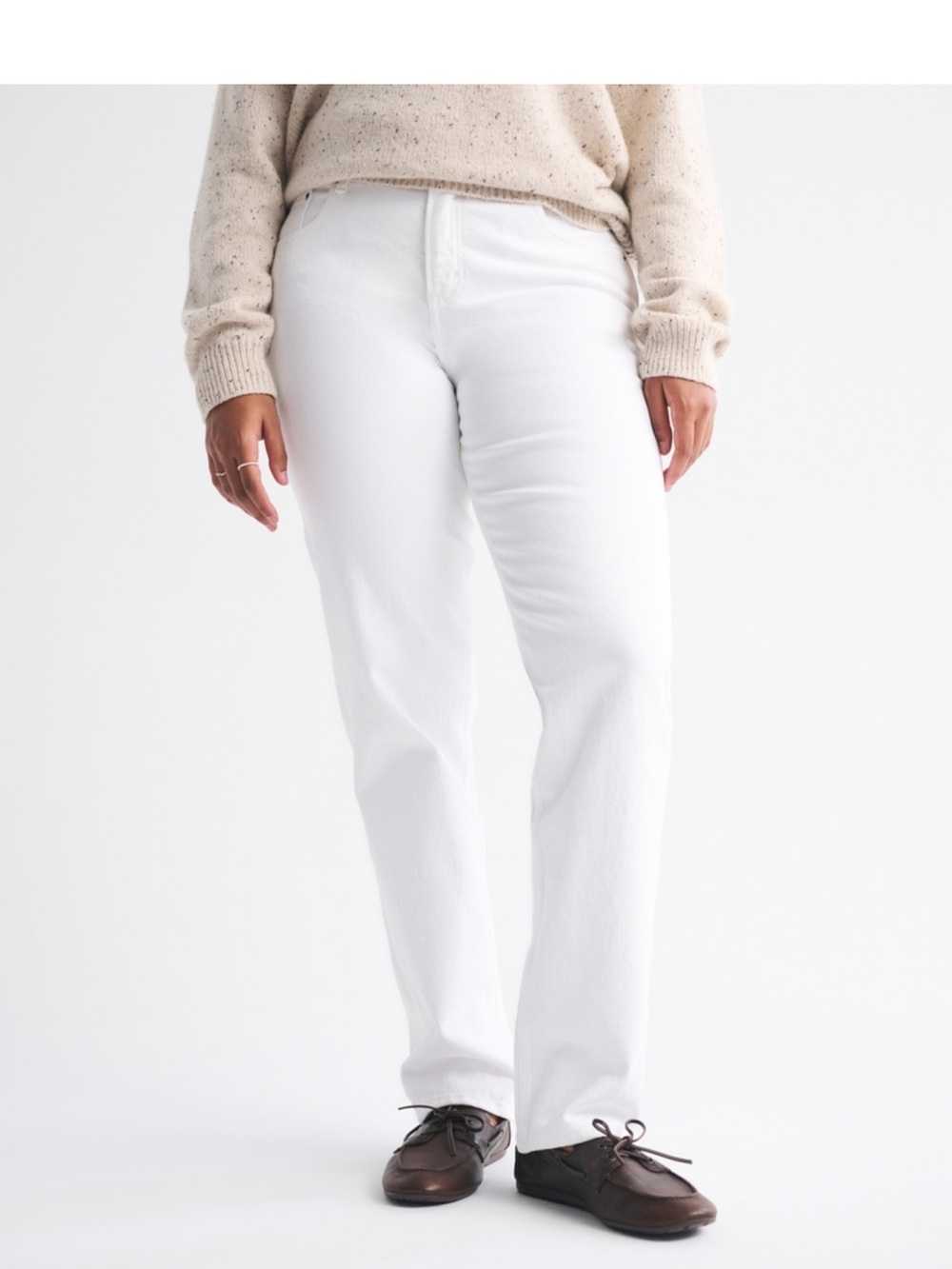 NWT Abercrombie Curve Love Mid Rise 90s White Straight Jeans 25